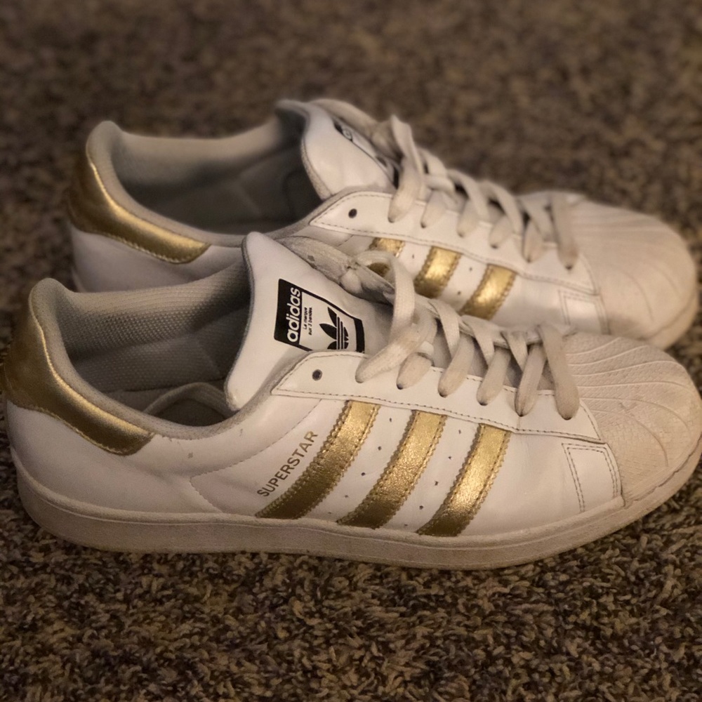 Adidas Superstars